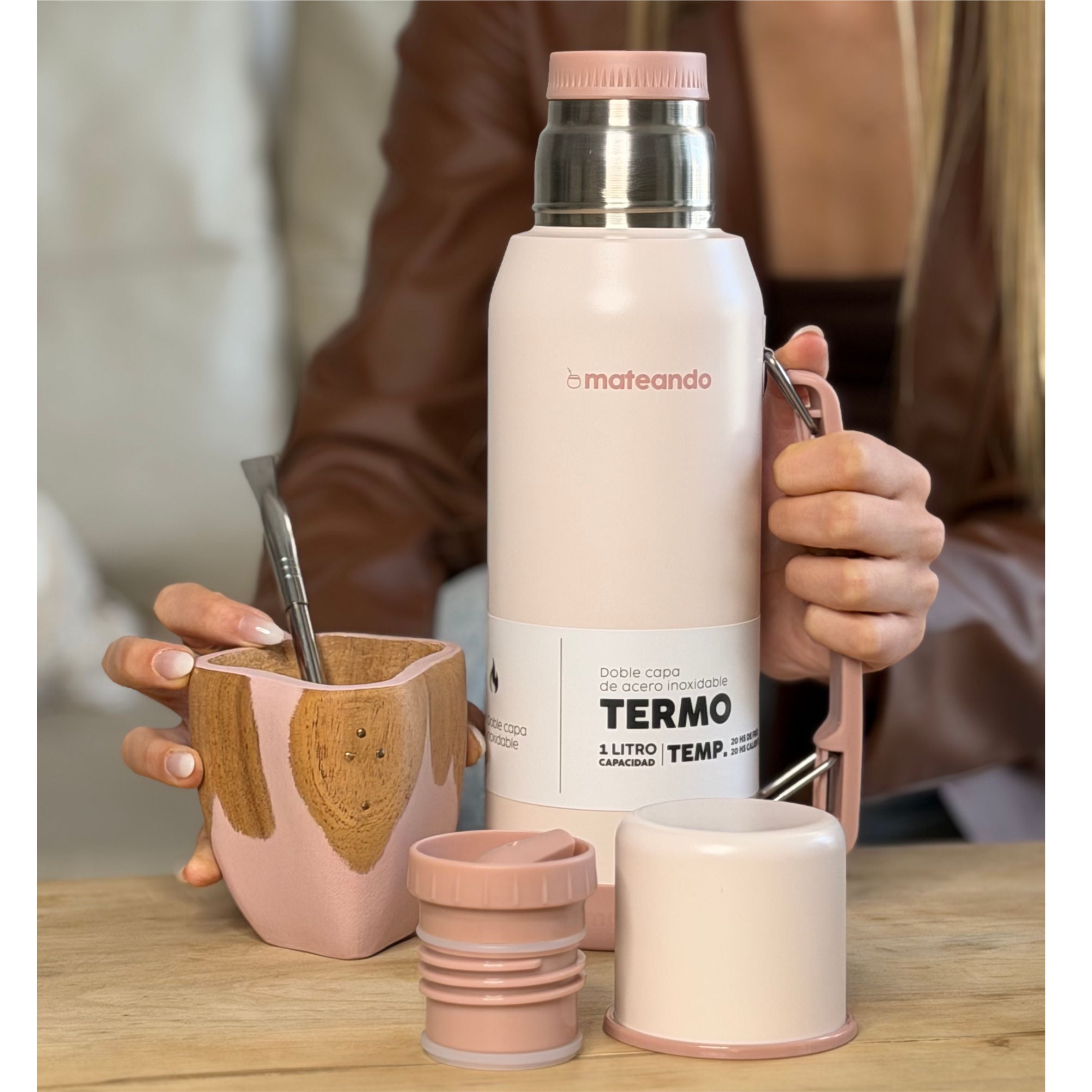 Set Vaca Ranchero 4.0 Rose Quartz + Termo Mateando 1 L + Bombilla