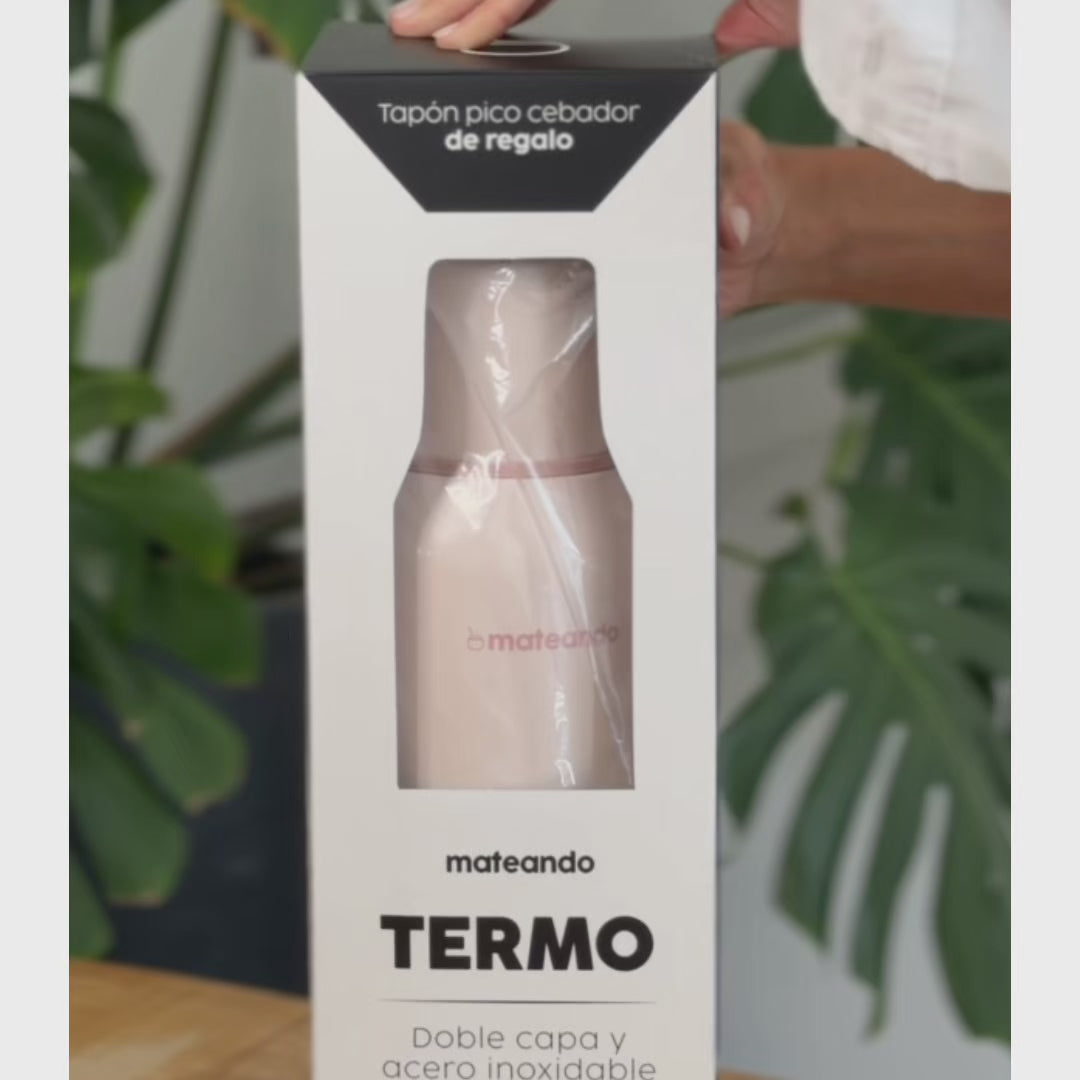 Cargar vídeo: Termo Mateando Classic 1 Litro