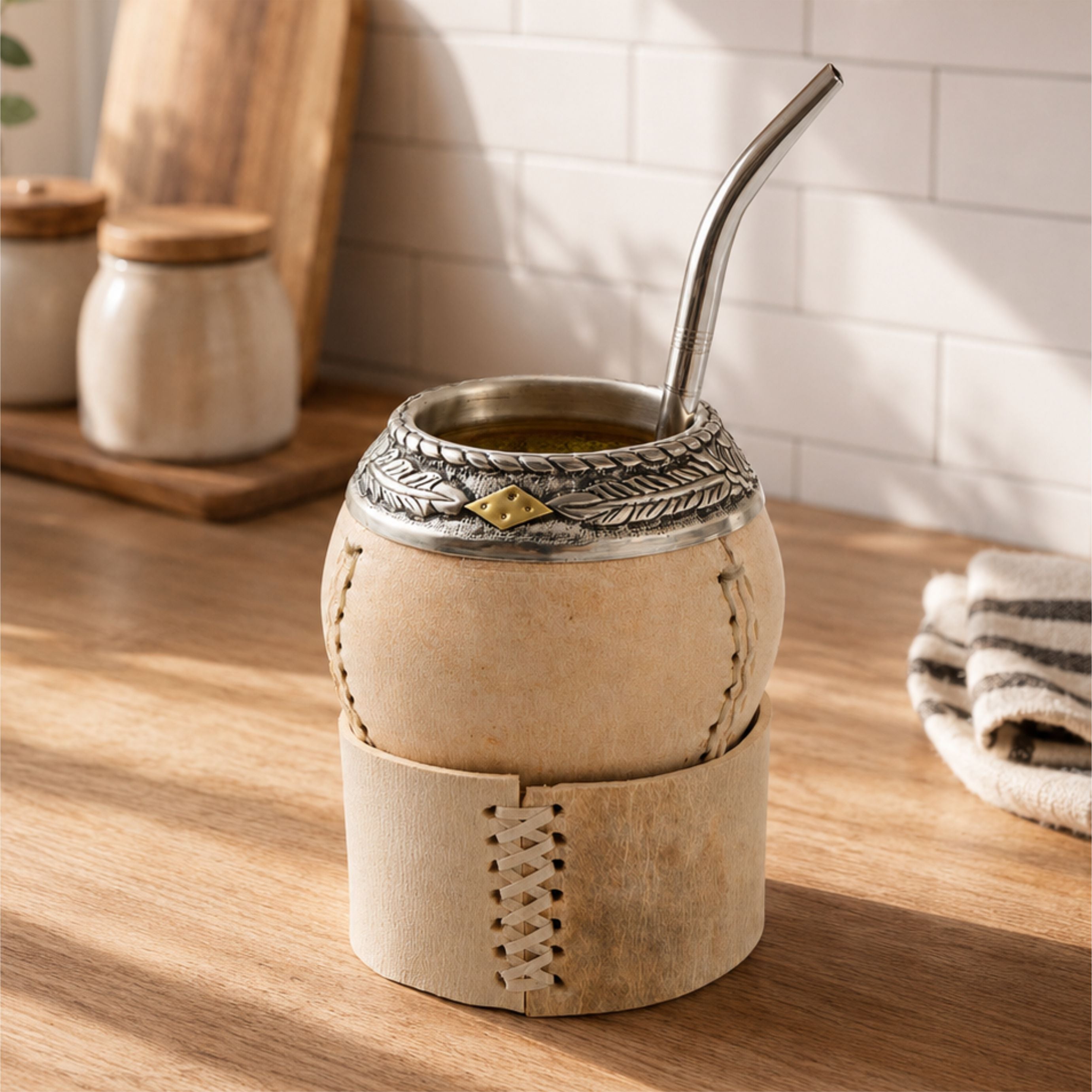 Mate Torpedo Crudo Alpaca Cincelado Premium (Base de cuero)